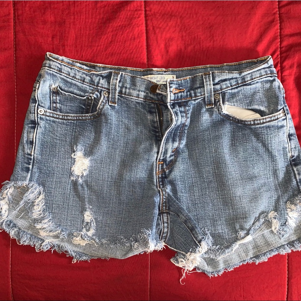 Levi’s jean shorts. Size 8 Medium